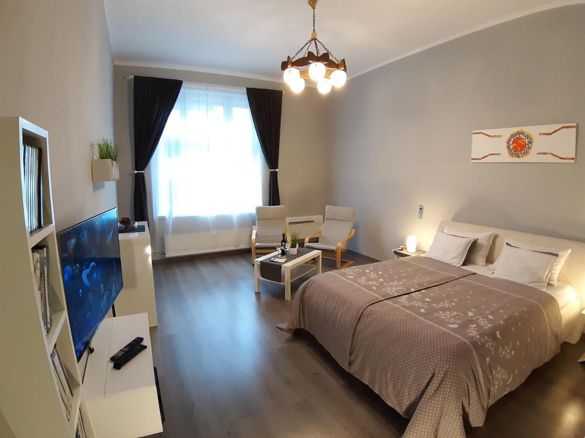Central Apartment Budapest Exterior photo