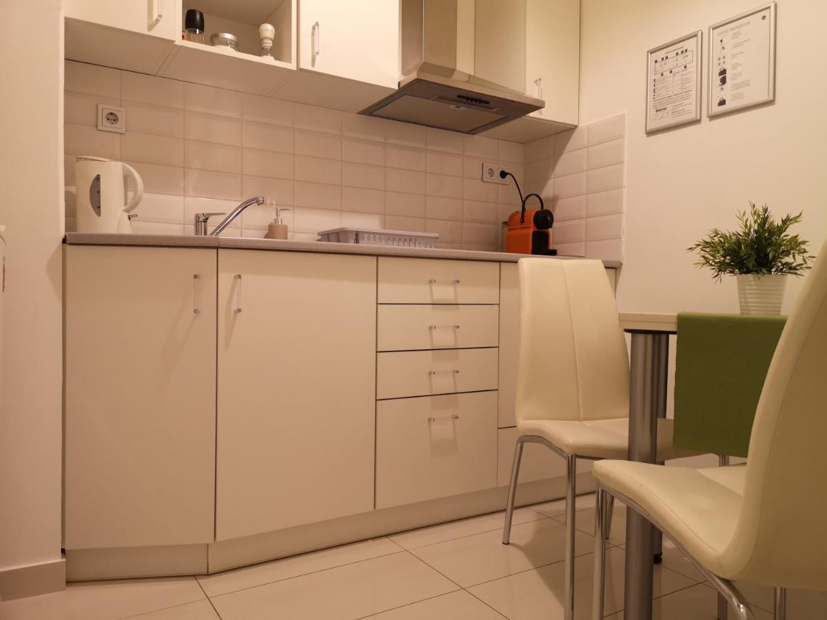 Central Apartment Budapest Exterior photo